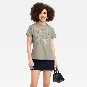 🩷DOE FLORAL MUSHROOM FLORAL GRAPHIC SHORT SLEEVE TEE SHIRT SIZE XL TRENDING